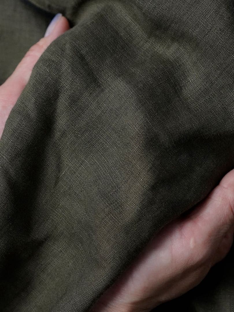 wafuリネンブルゾン着こなしにそっと寄り添う ファスナー ブルゾン カーキ