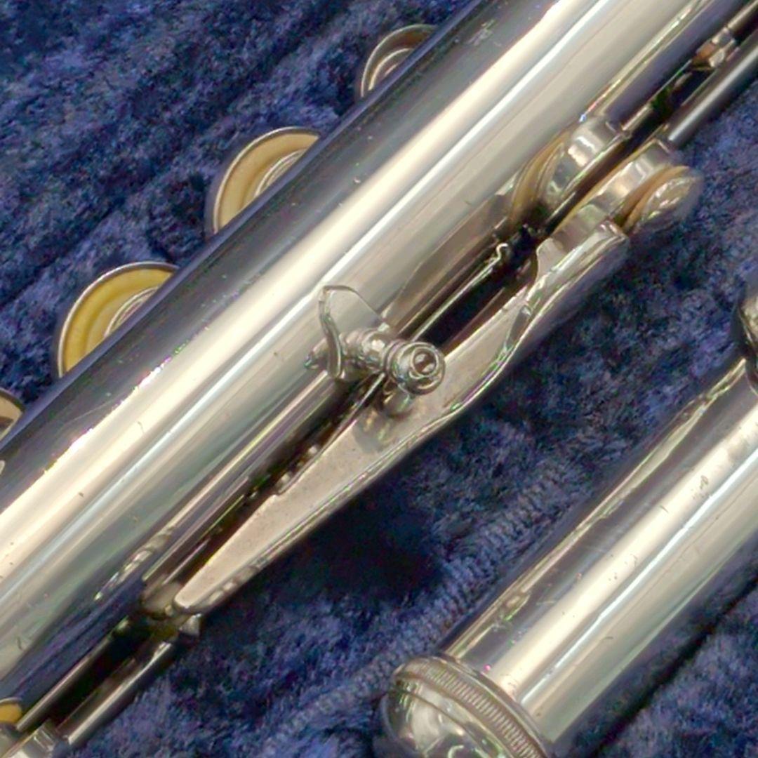 フルート　調整済　YAMAHA YFL22S （Eメカ無し　銀メッキ仕様）