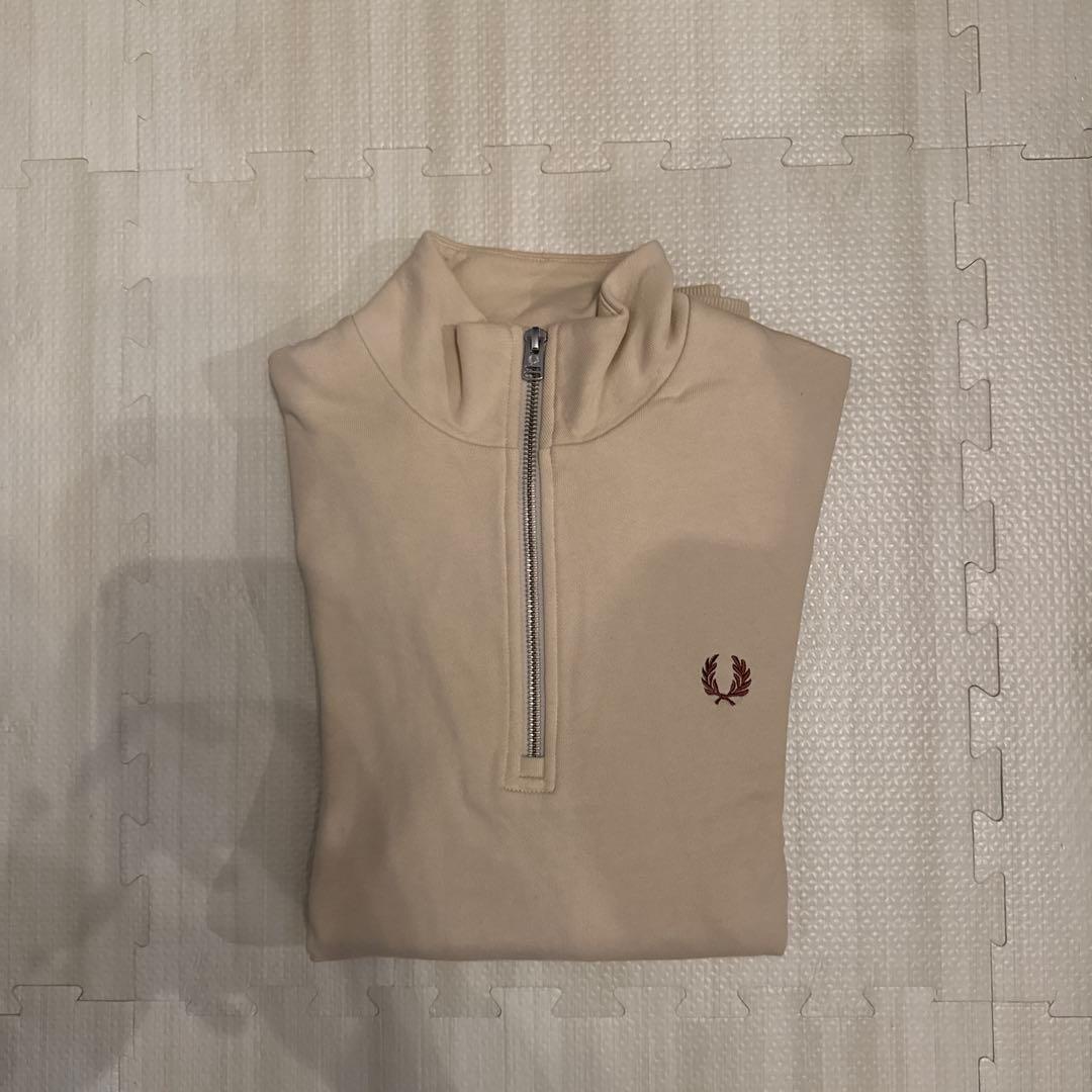 【最終値引き】FRED PERRY ベージュ ハーフジップ トレーナー