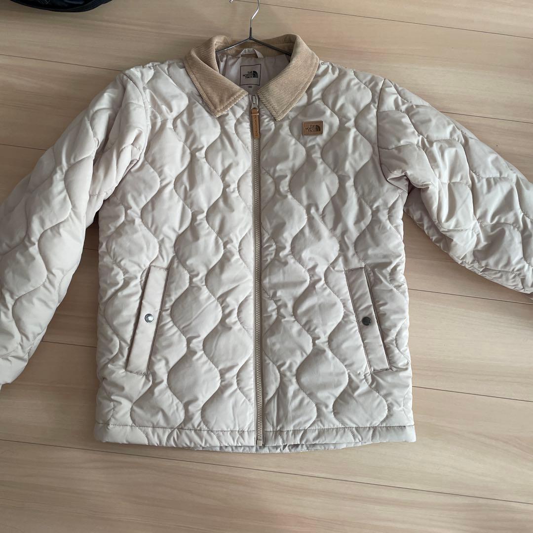 ベージュ キルティングジャケット コーデュロイ襟　韓国ノースフェイス