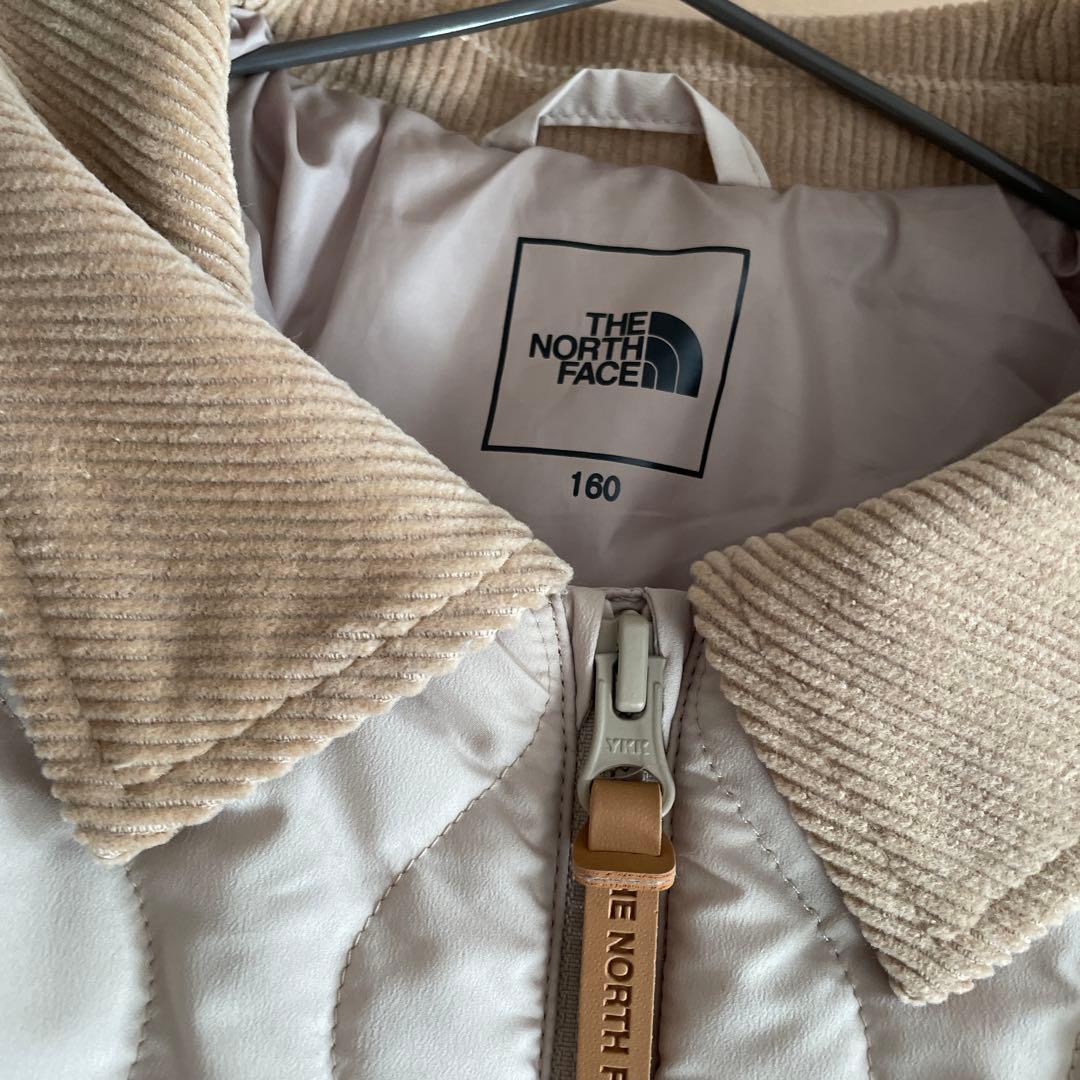 ベージュ キルティングジャケット コーデュロイ襟　韓国ノースフェイス
