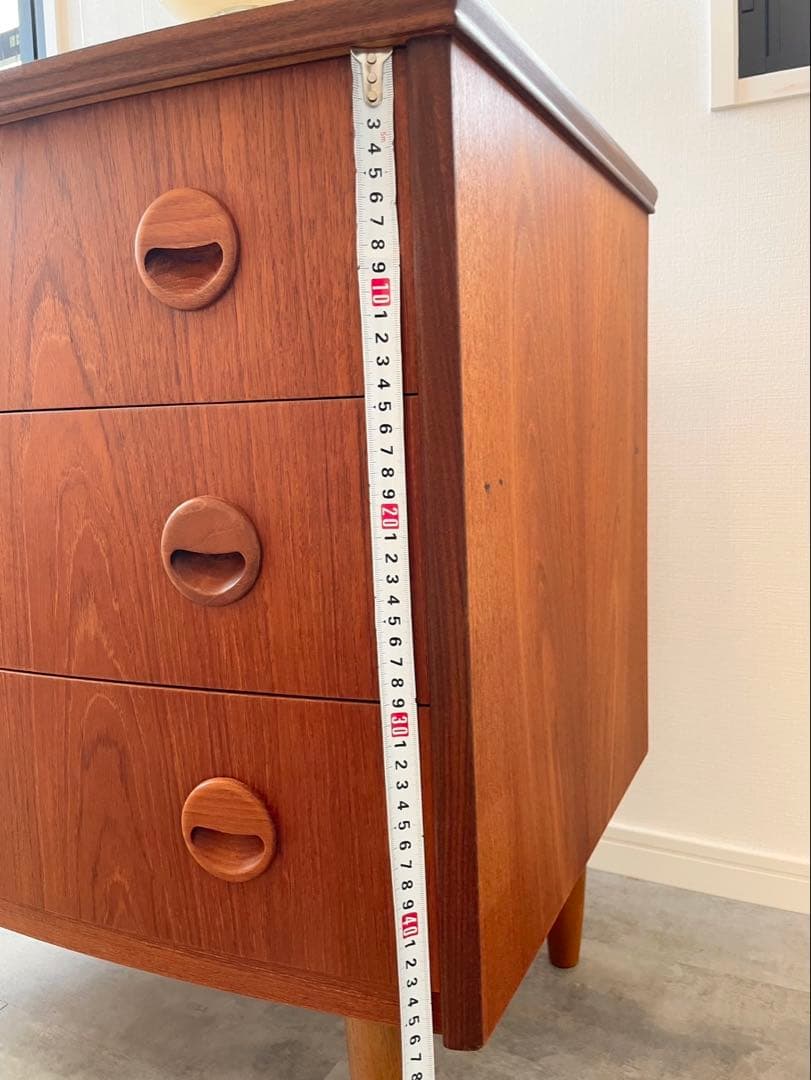 デンマーク　3段チェスト　北欧ヴィンテージ