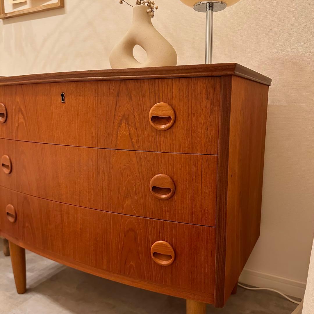 デンマーク　3段チェスト　北欧ヴィンテージ