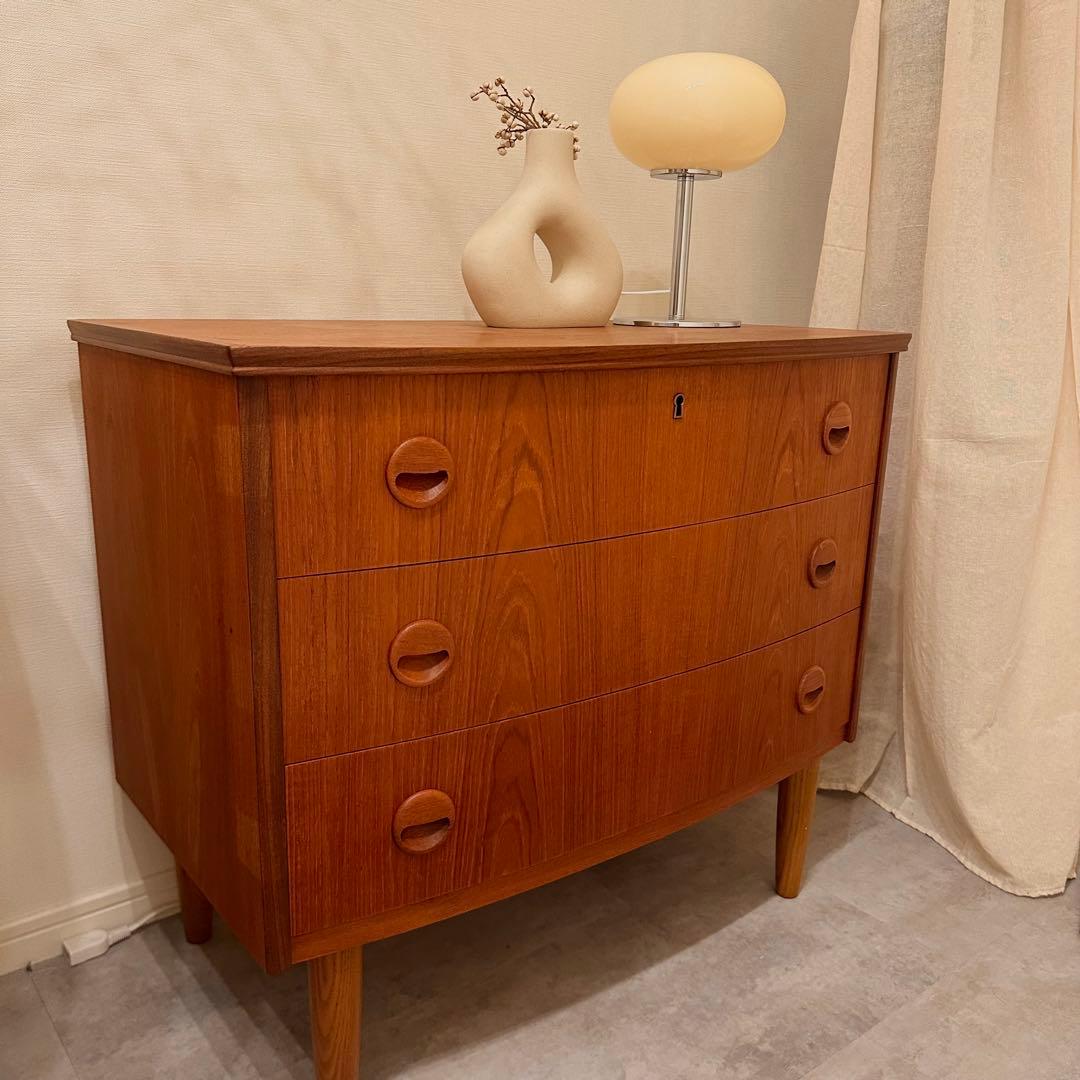 デンマーク　3段チェスト　北欧ヴィンテージ