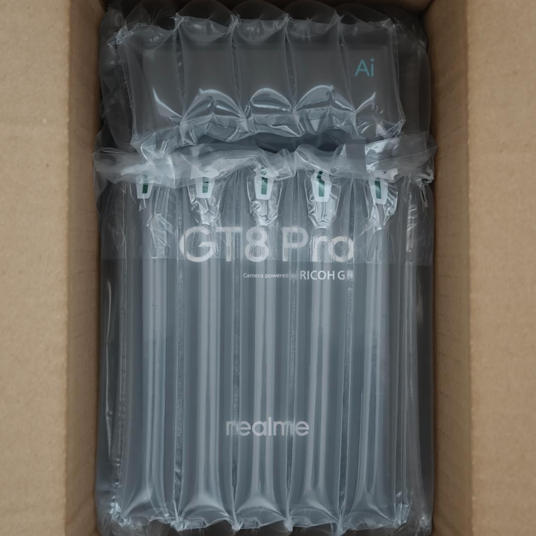 【新品未開封】Realme GT 8 Pro 16GB/1TB 中国版