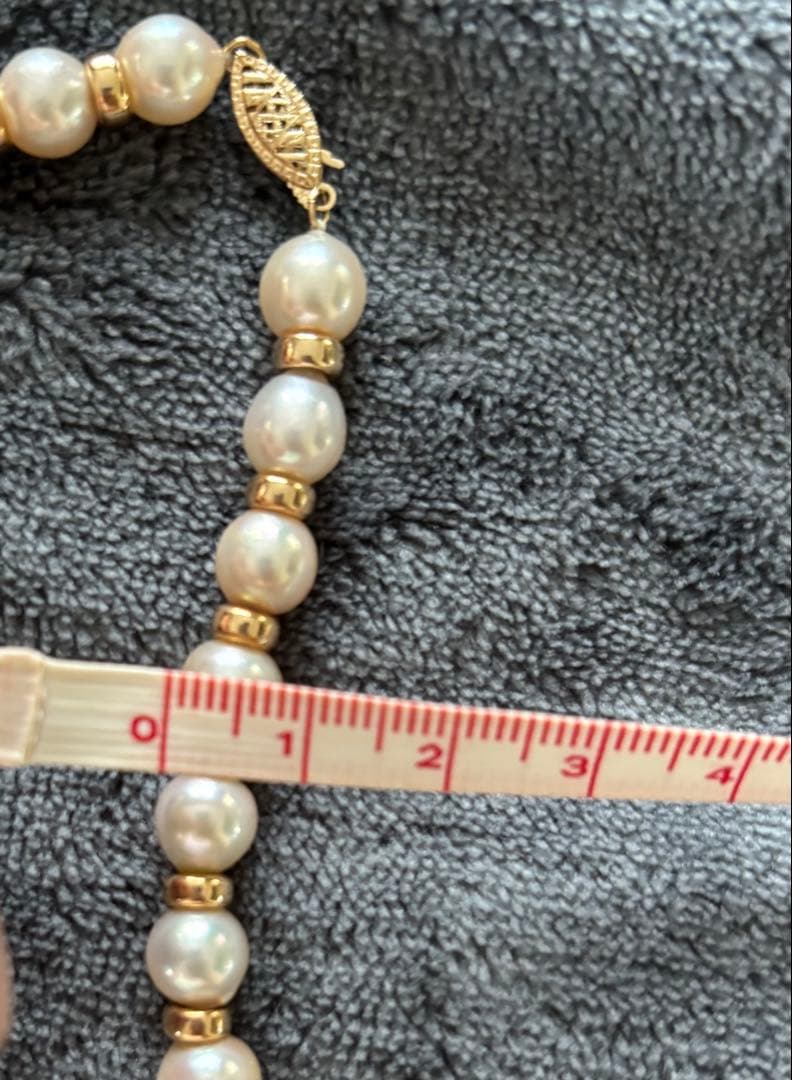 14金とホワイトパール ネックレス 宝石店で購入しました