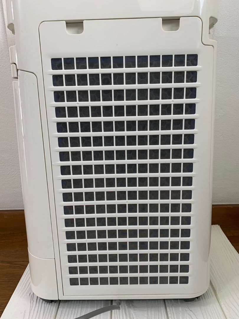 SHARP シャープ 加湿空気清浄機 2017年 KC-50TH2-W 花粉乾燥