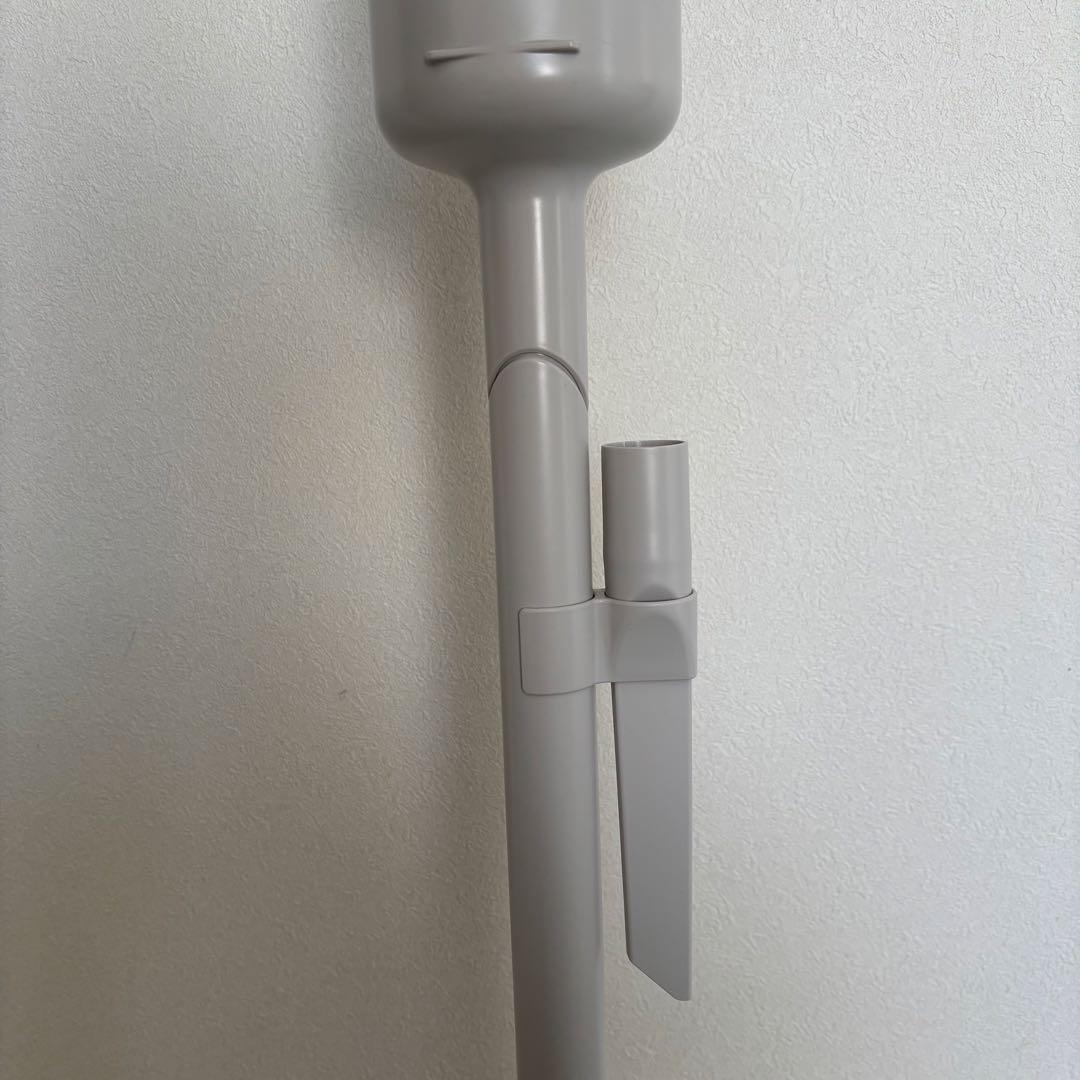 保証付★プラスマイナスゼロ コードレスクリーナー 掃除機 XJC-Y010-W