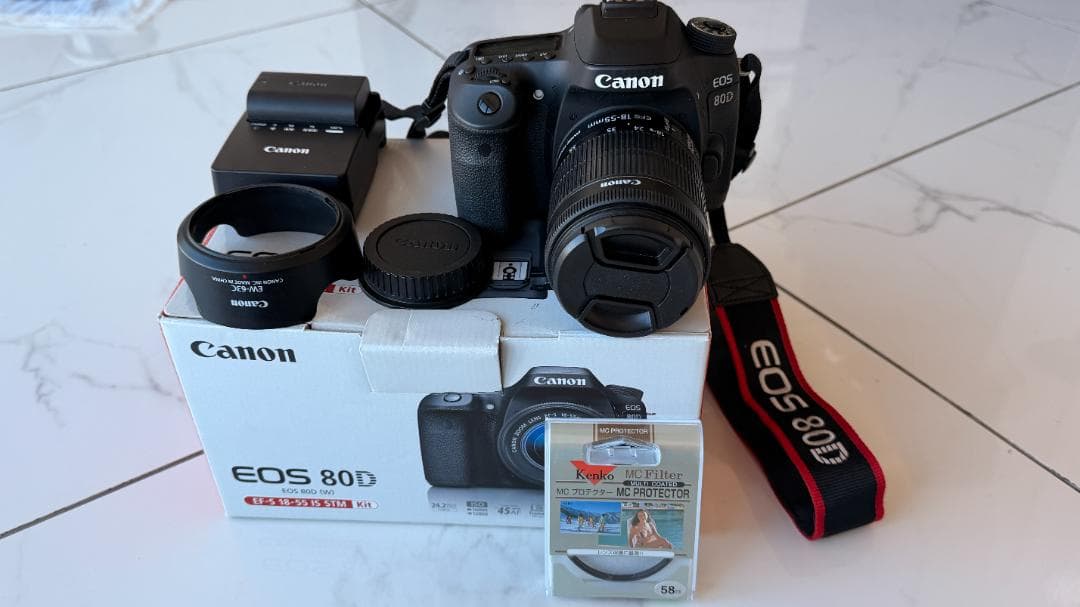 ＜美品＞Canon EOS 80D　標準レンズセット