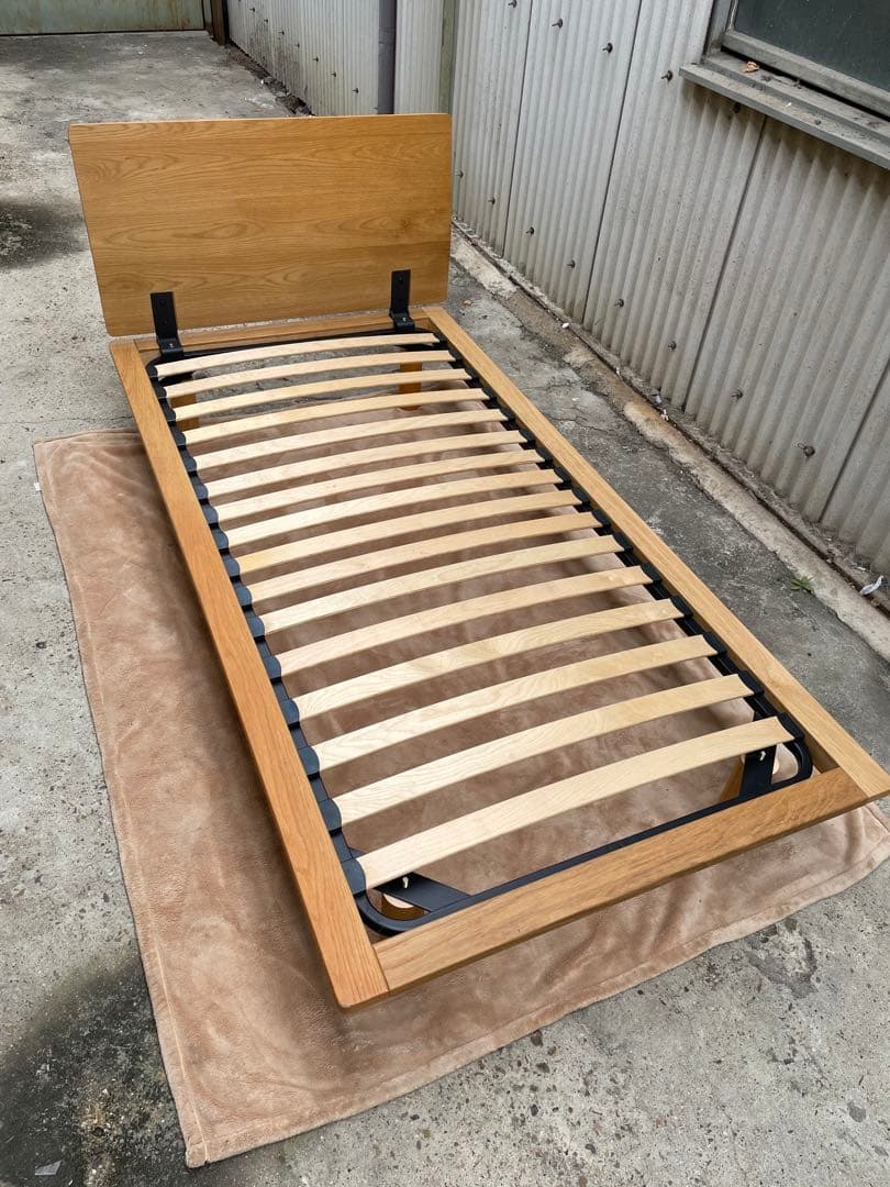 近隣配達可能　無印良品　シングルベッド　フレーム