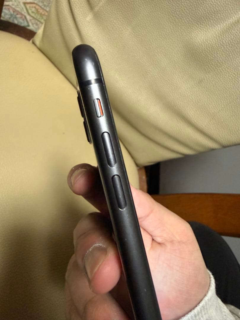 Apple iPhone 11 ブラック 本体　ジャンク扱い