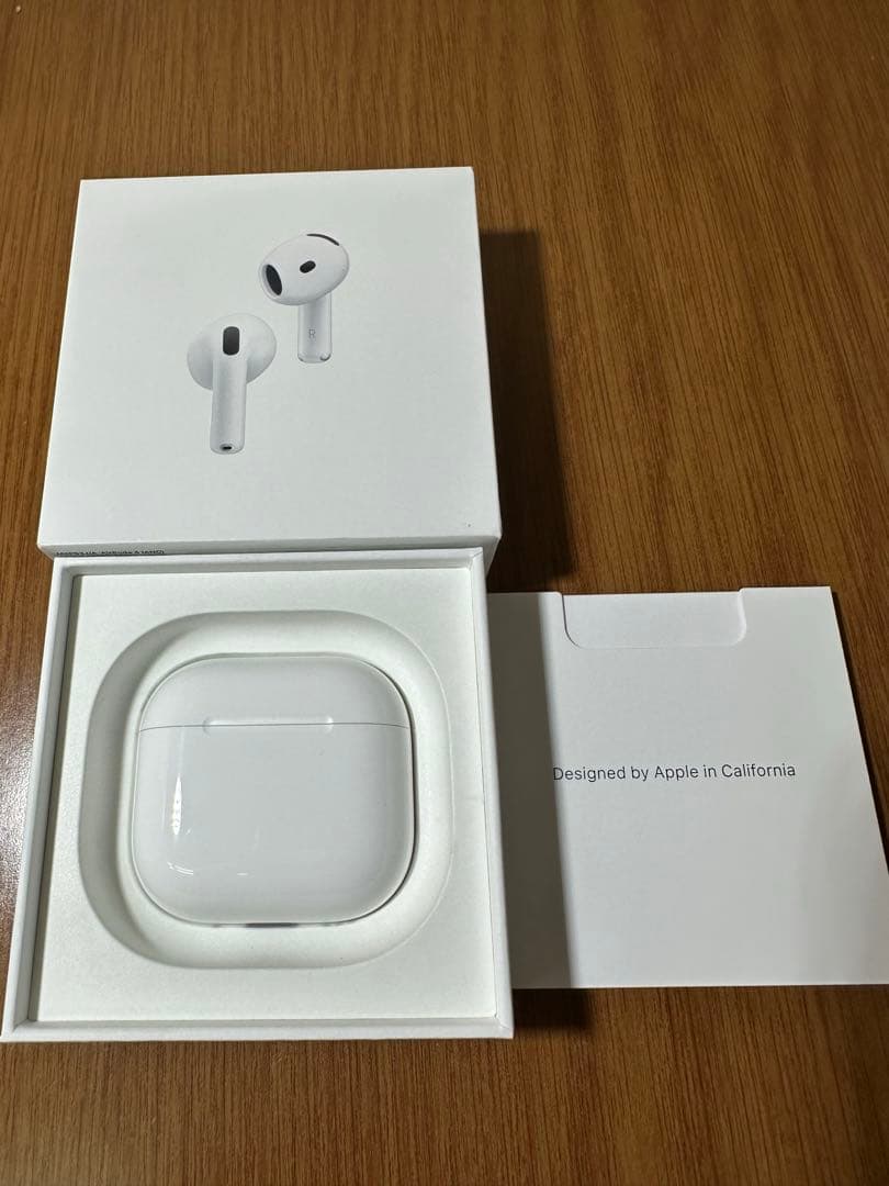 【極美品】 AirPods 4 ANC搭載 MXP93J/A QGYFF