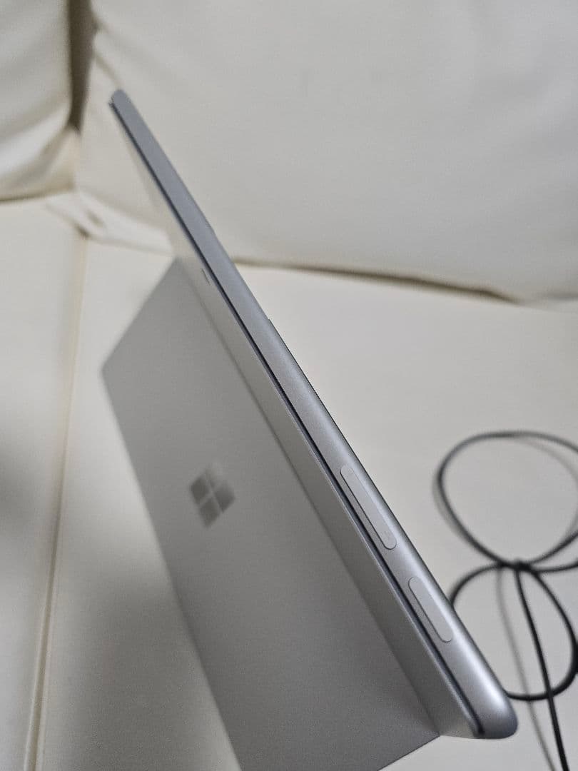Windowsタブレット本体 SurfacePro9 i5 1TB SSD 8GBRAM