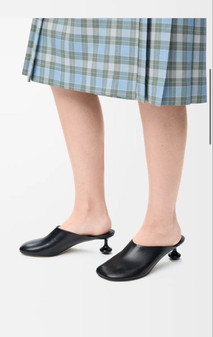 LOEWE トイ ブラック ミュール 38 新品未使用 定価以下かなりお得!!