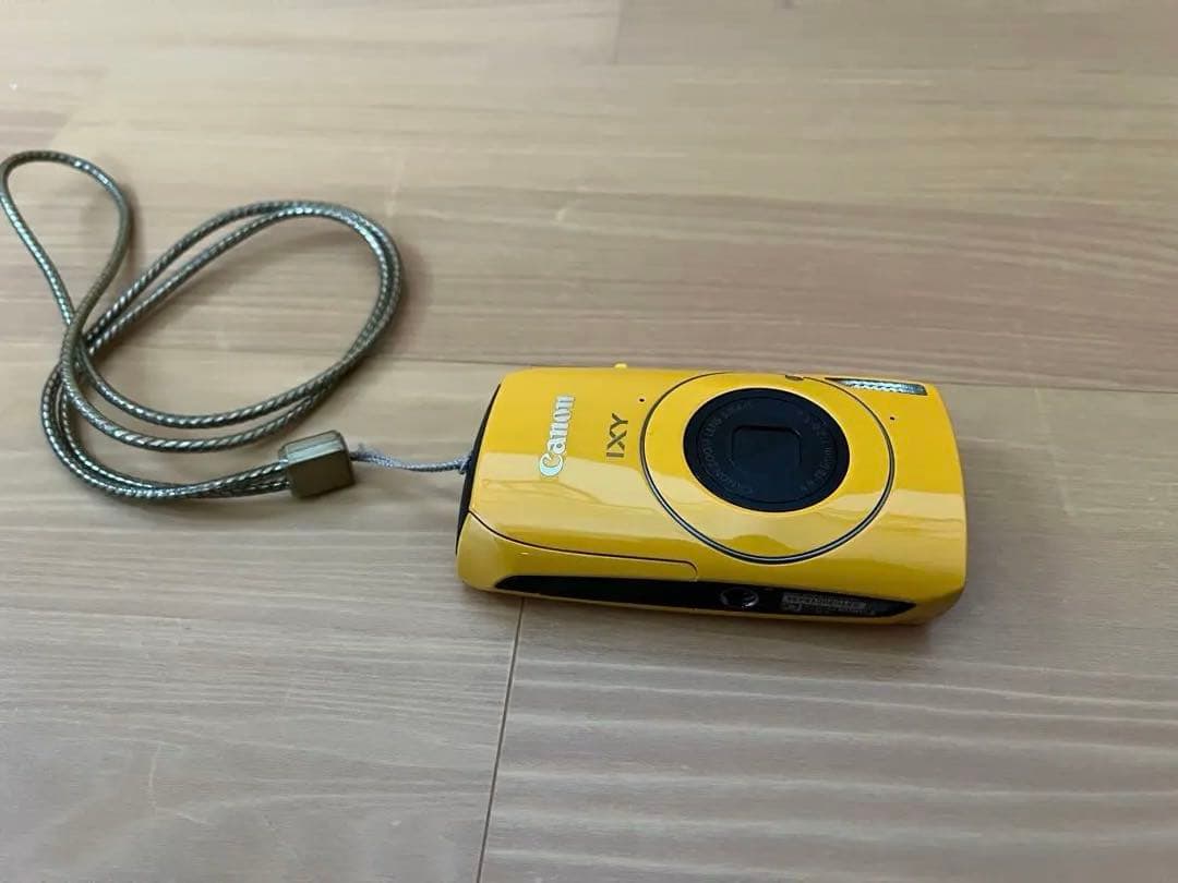 Canon IXY 30S イエロー 　レア物 美品　完動品