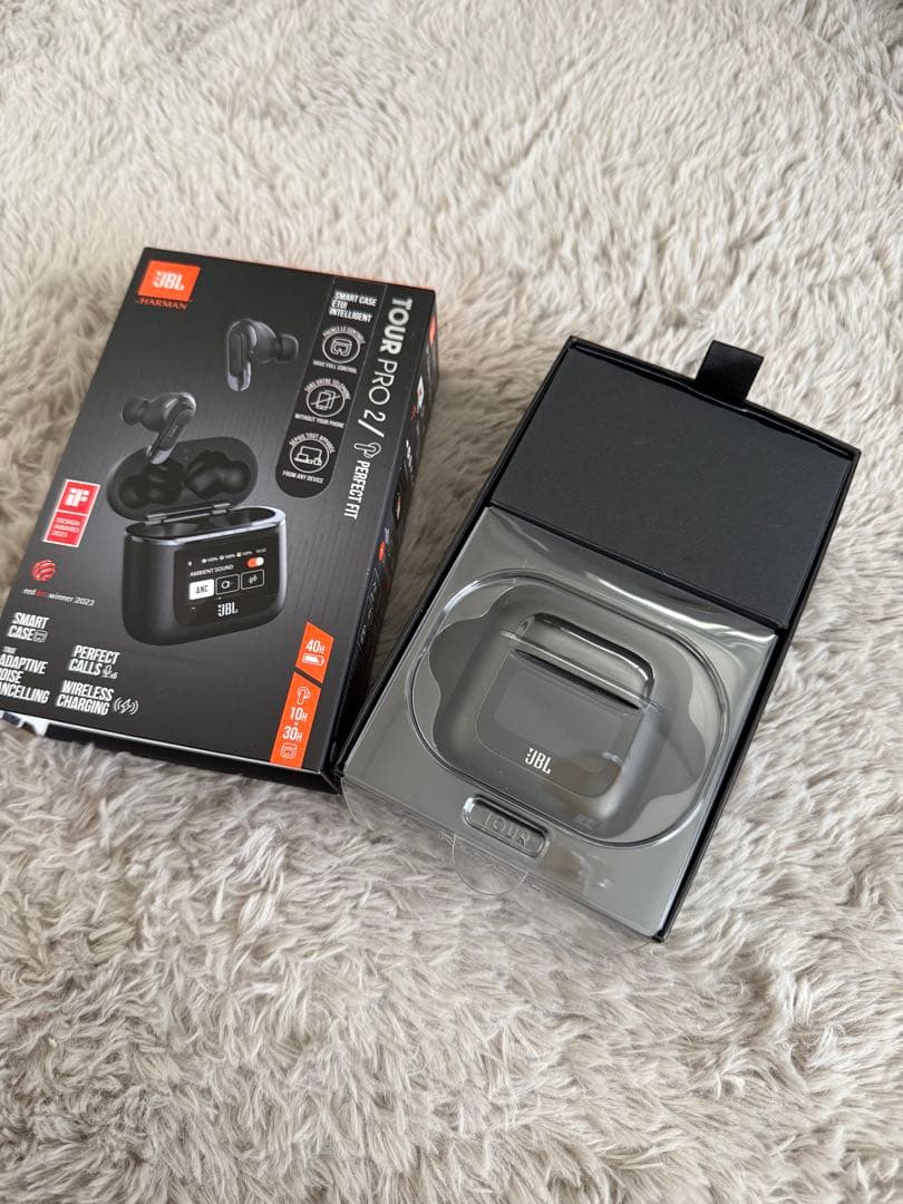 JBL Tour Pro 2 ワイヤレスイヤホン