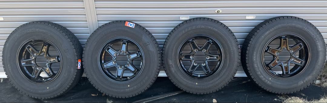 【正月セール¥1000引き】ブリザックスタッドレスVL10 タイヤホイールセット