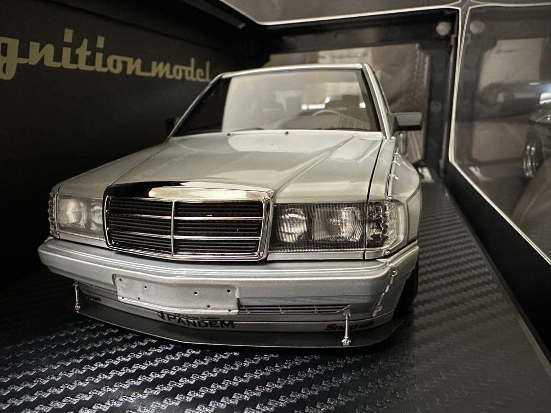 1/18 イグニッションモデル PANDEM メルセデス ベンツ 190 E 銀