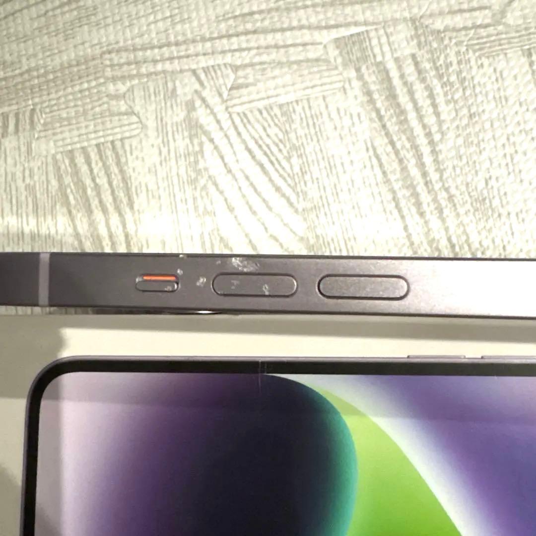 junode 11月23日まで iPhone 14 本体とIWALK充電器