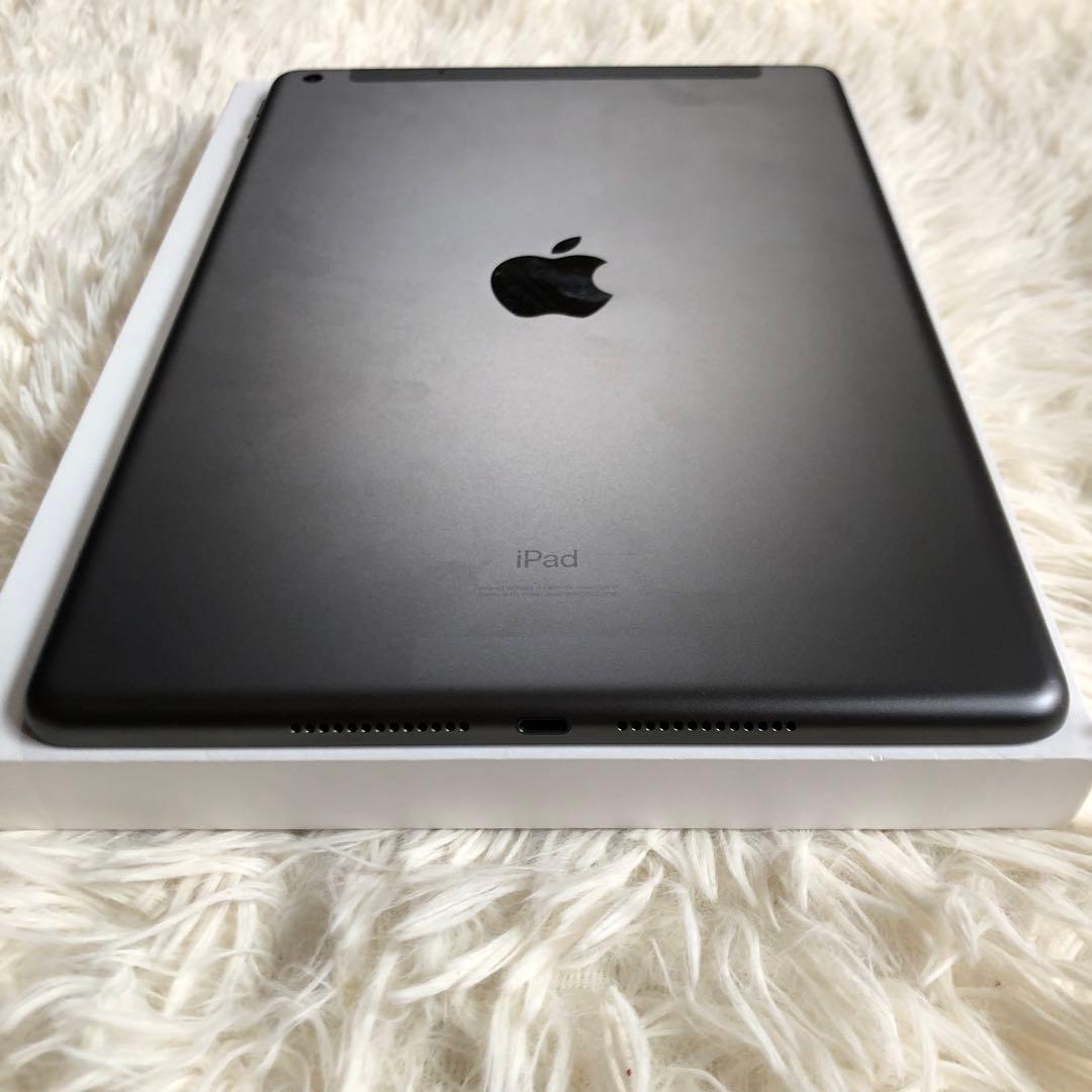 【即購入OK】iPad 第8世代 セルラーモデル【極美品】 #76 【付属品】
