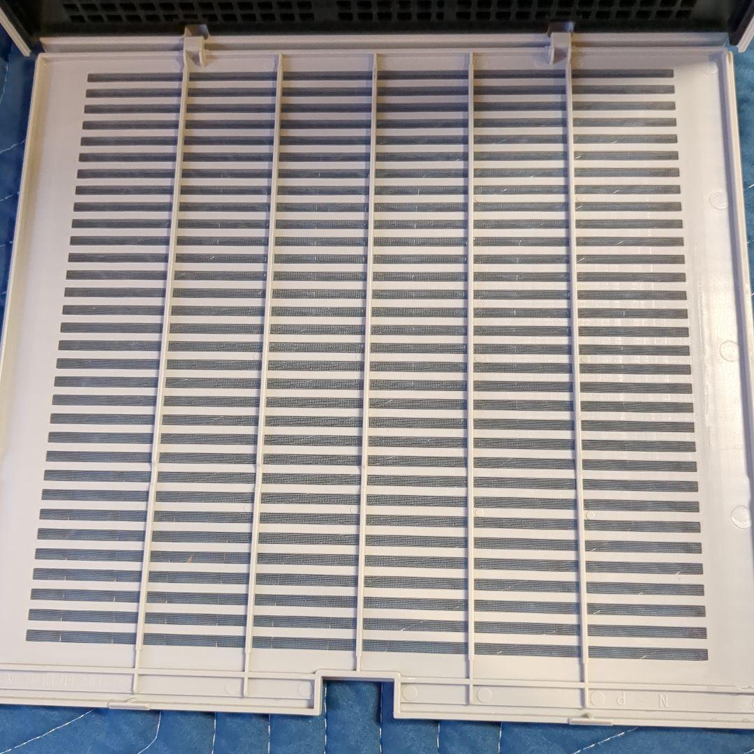 (s) 美品　ACK70Z-W ダイキン加湿空気清浄機 31畳 ホワイト