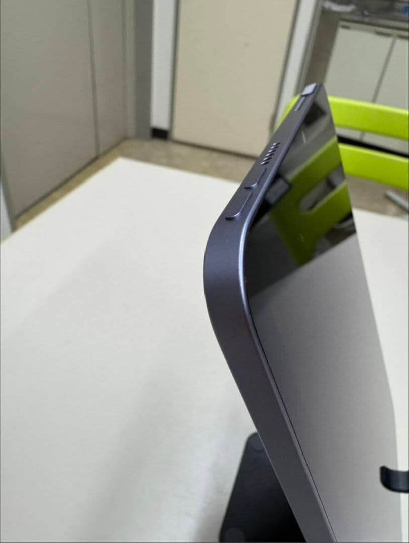 iPad mini 6世代 バッテリー 93%