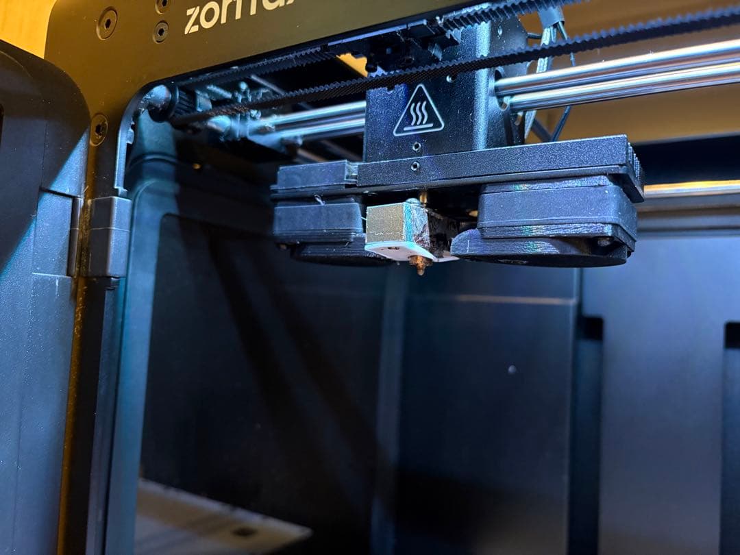 Zortrax M200 Plus 3Dプリンター　純正HEPAカバー付属