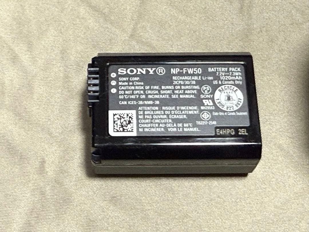 【ほぼ新品】SONY ZV-E10 デジタル一眼カメラVlogcam