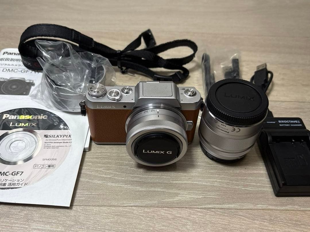 Panasonic DMC-GF7W ミラーレス一眼 カメラ