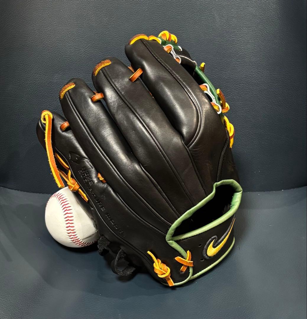 【匿名配送】ナイキ　岩村モデル　内野用　オーダー風カスタム