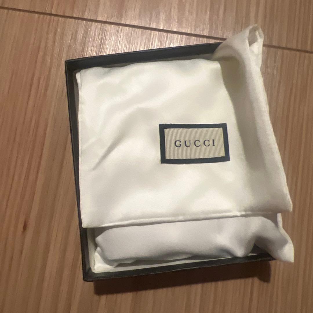 GUCCI ホワイト GGパターン ケース