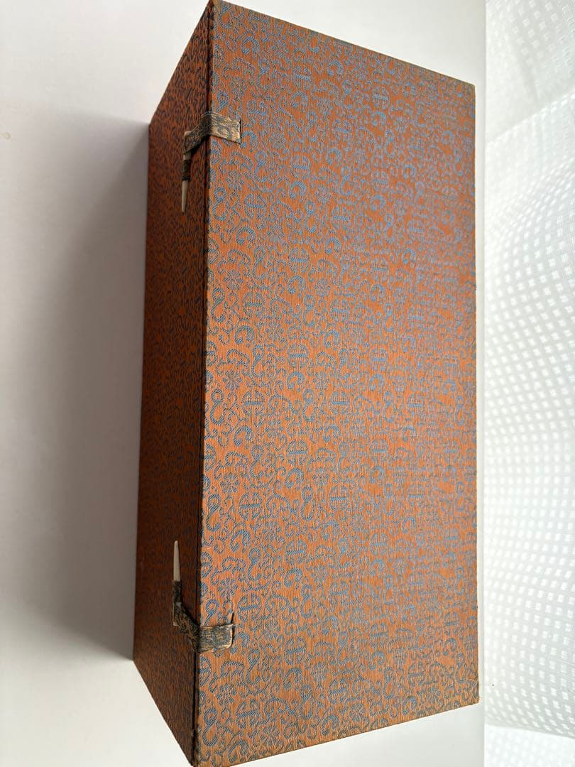 國瑞汽車 創立十週年紀念 花瓶 27.5cm 専用木台・箱・カード付 台湾