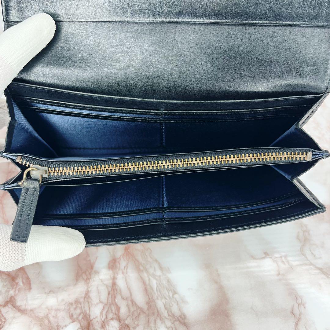 【極美品】BURBERRY チェック柄 長財布 二つ折り財布45