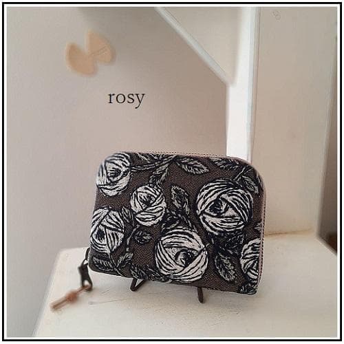 【new❤︎一般販売】⚮̈ ミナペルホネン rosy ロージー◆布製ハーフ財布
