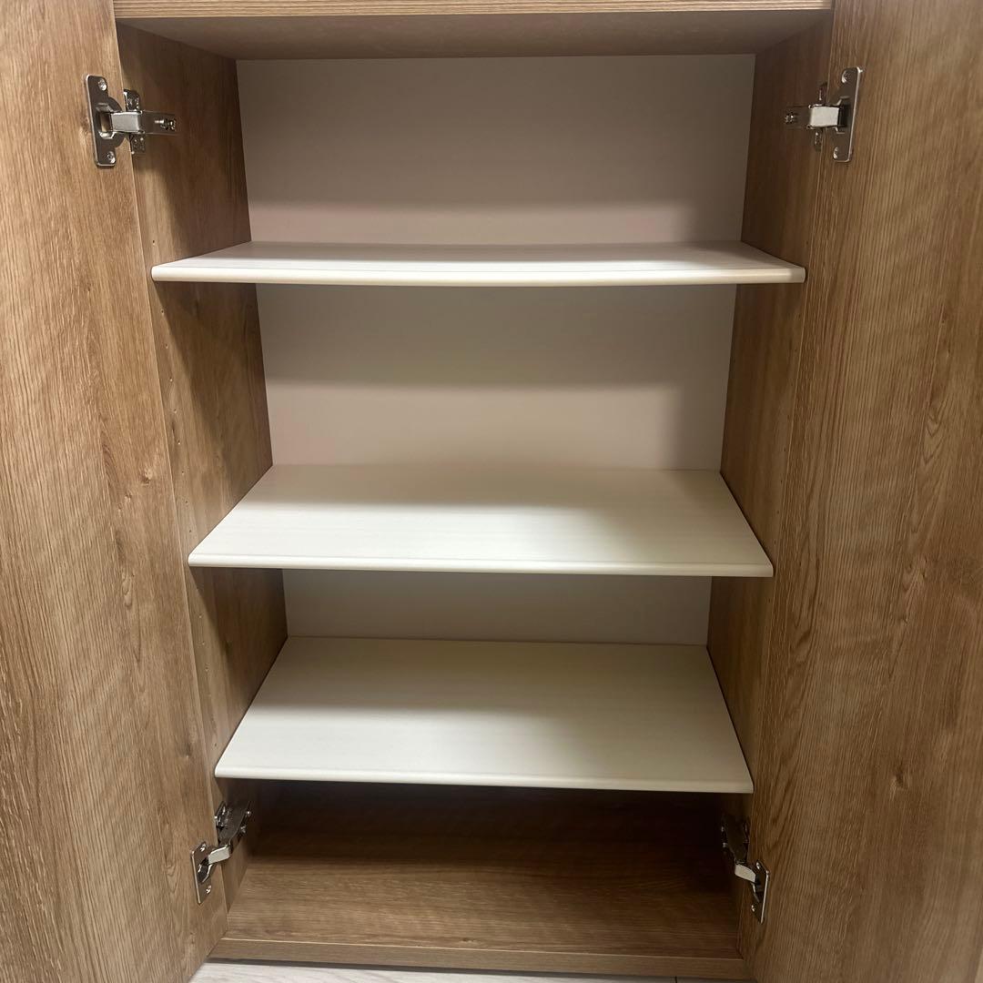 LOWYA シューズキャビネット　タノメル便発送