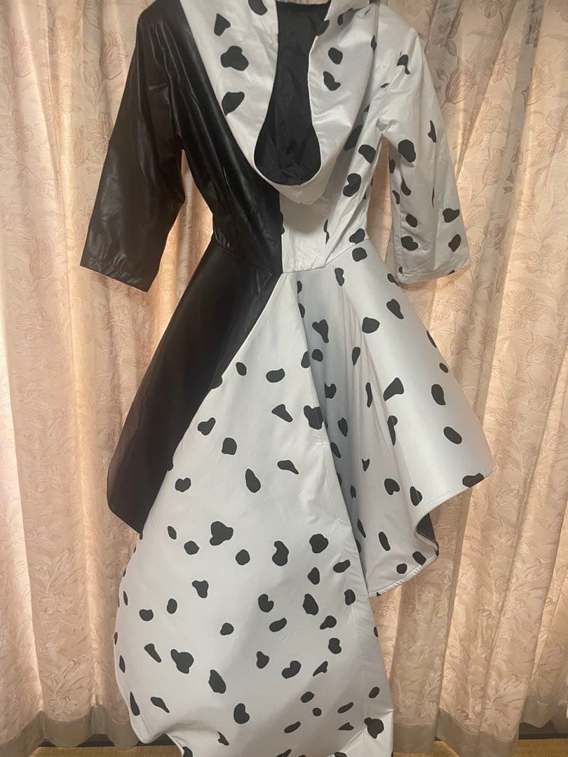 Dハロ実写版クルエラ 仮装衣装