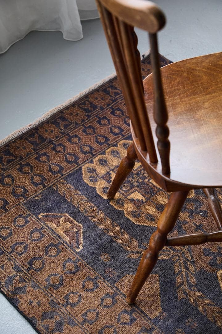 ヴィンテージラグ　トライバルラグ　バルーチ族（205×102cm）茶・濃茶・紺