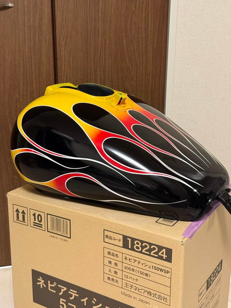 バルカンVN400 VN400c 純正タンク　フレイムス塗装　ファイヤーパターン