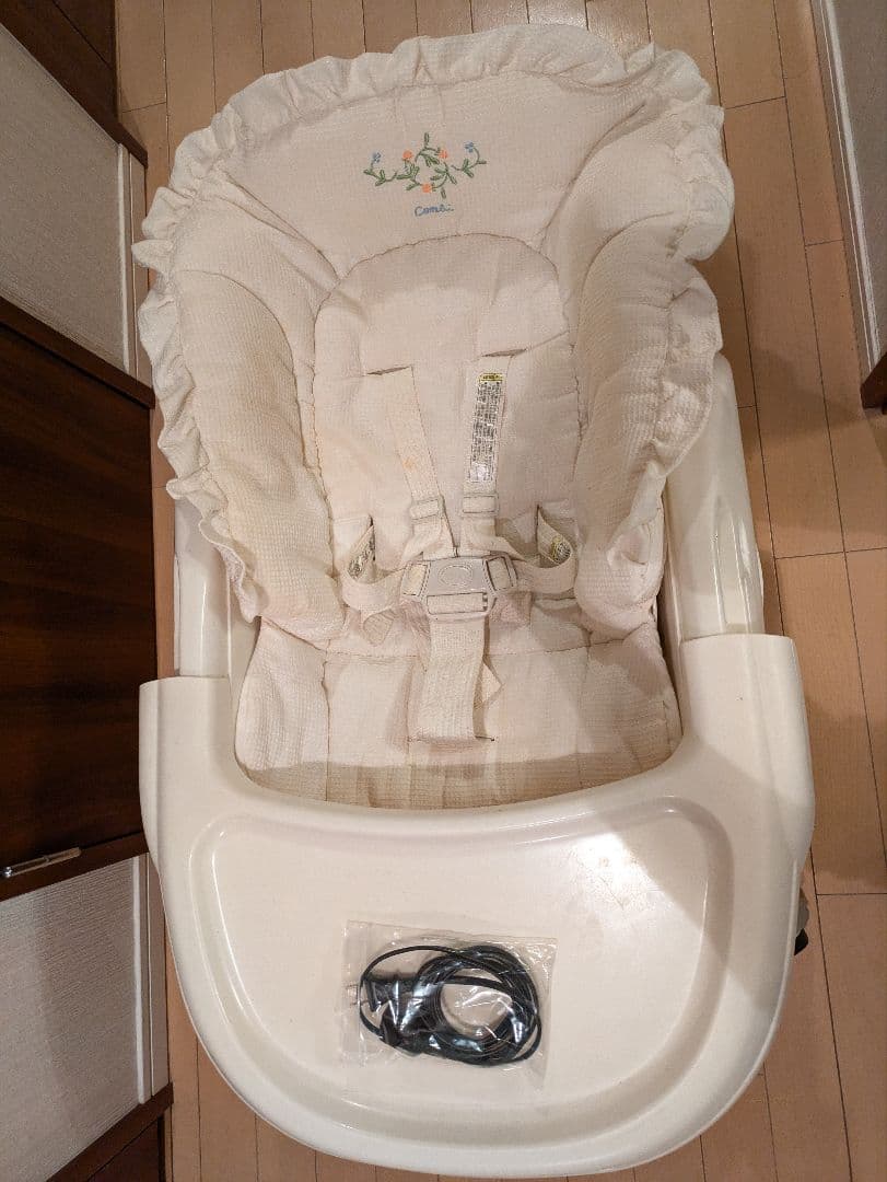 コンビ ネムリラ 電動ハイローチェア