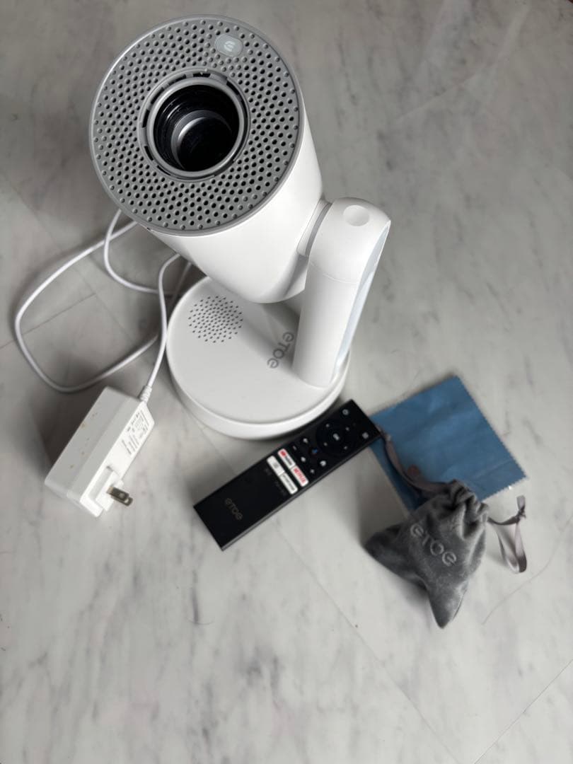 eTOE A1222 プロジェクター 本体