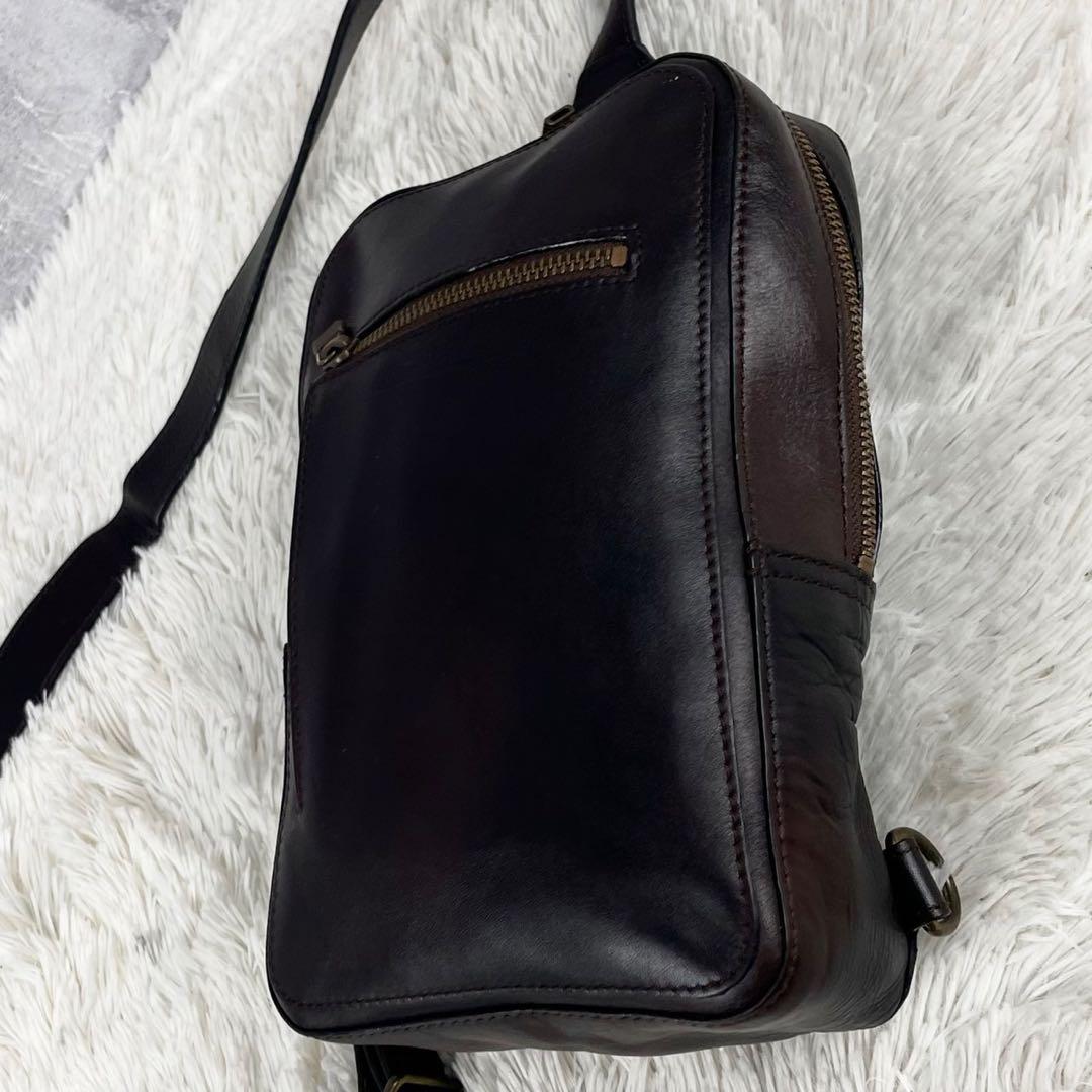 美品 マザーハウス レザー ウエストバッグ ロゴ型押し ファスナー ブラウン