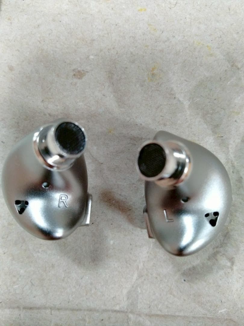 BQEYZ四季シリーズ Winter 骨伝導ダイナミック型 有線イヤホン イヤモ