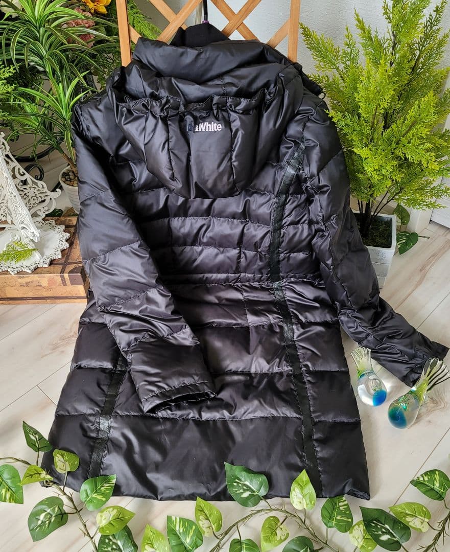 ブラック&ホワイト　レディース　　ゴルフ　Brack&White　ダウンコート