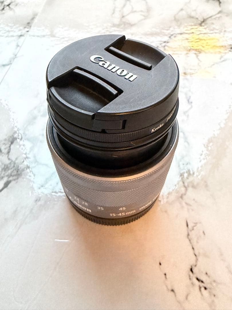 Canon EOS M100 ダブルズームキット 標準 望遠レンズ 週末限定値下