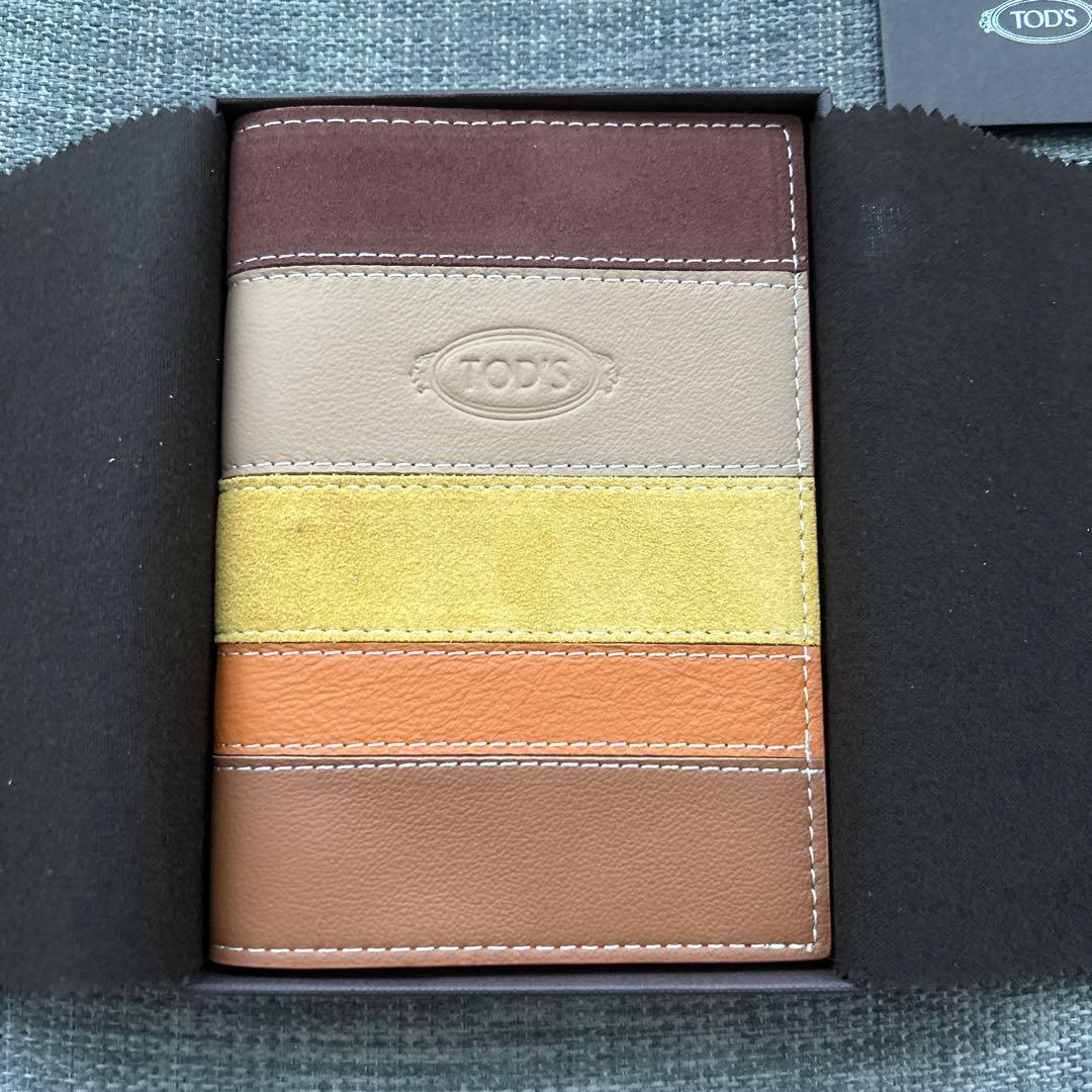 れおれな！TOD'S スエード レザー ノート