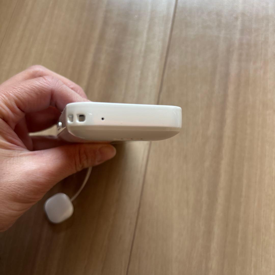 【美品】 (別途購入のケース付)すみっこ　キッズフォン3 画面キズなし