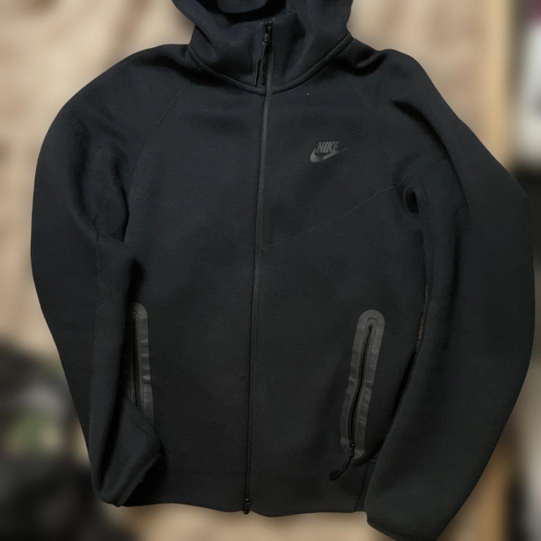 NIKE テックフリース S