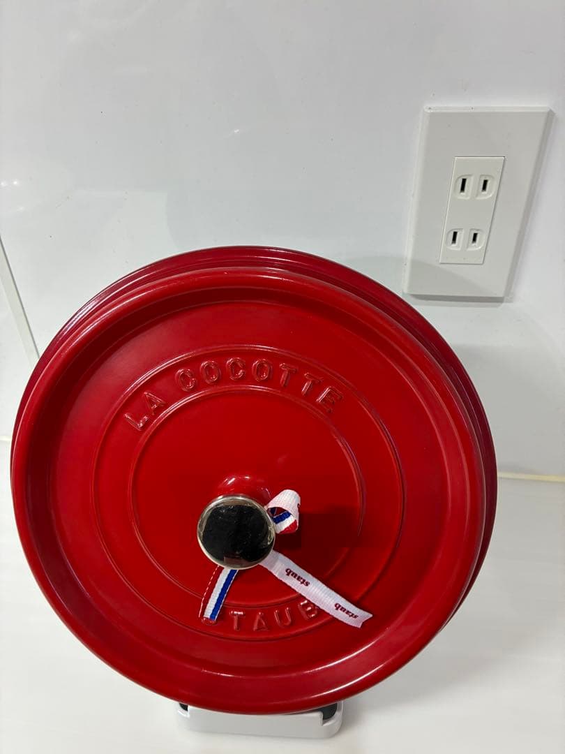 STAUB　ストウブ　両手鍋 レッド 約26cm