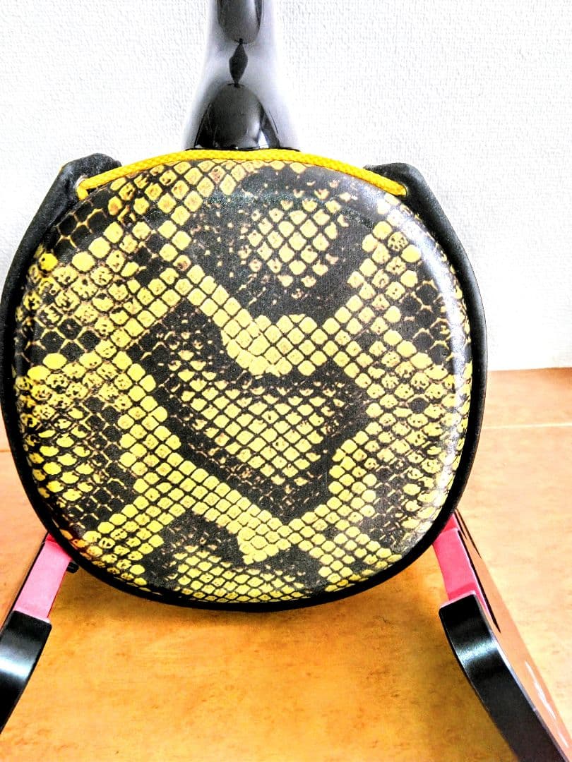 沖縄三線　人工皮　セミハードケース付き