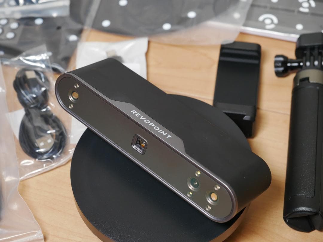 REVOPOINT POP3 3Dスキャナ